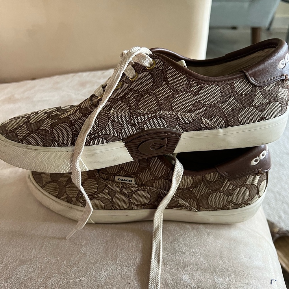 Lightly worn! I thought I’d need them more but never wear them.
